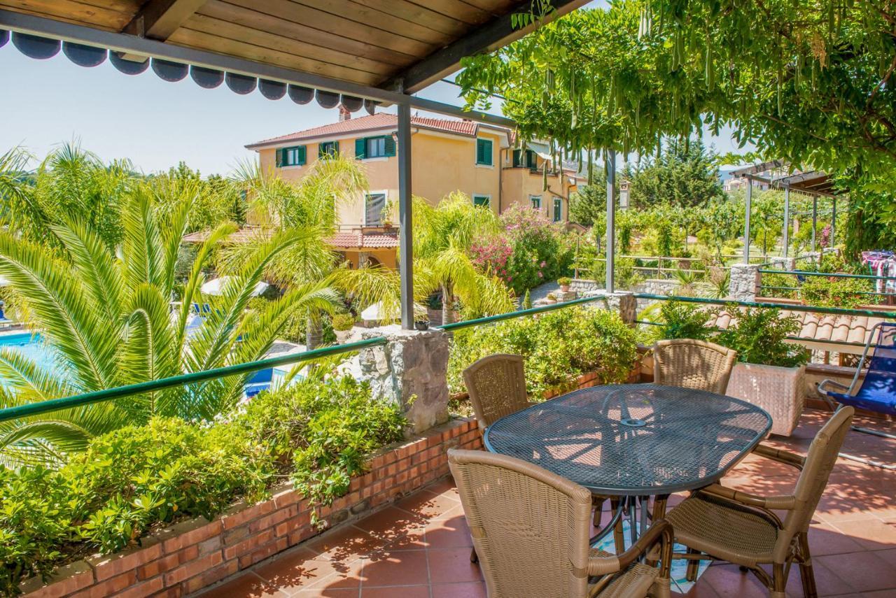 Residence E B&B Villamirella Trogir Exterior foto