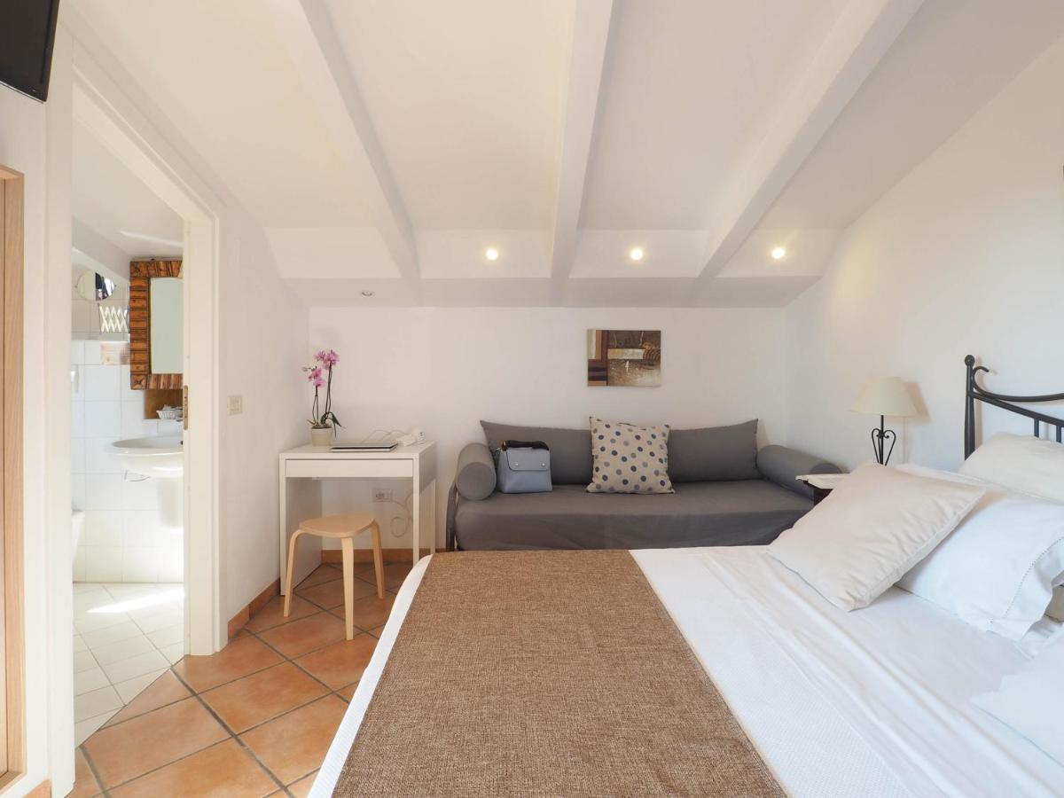 Residence E B&B Villamirella Trogir Exterior foto
