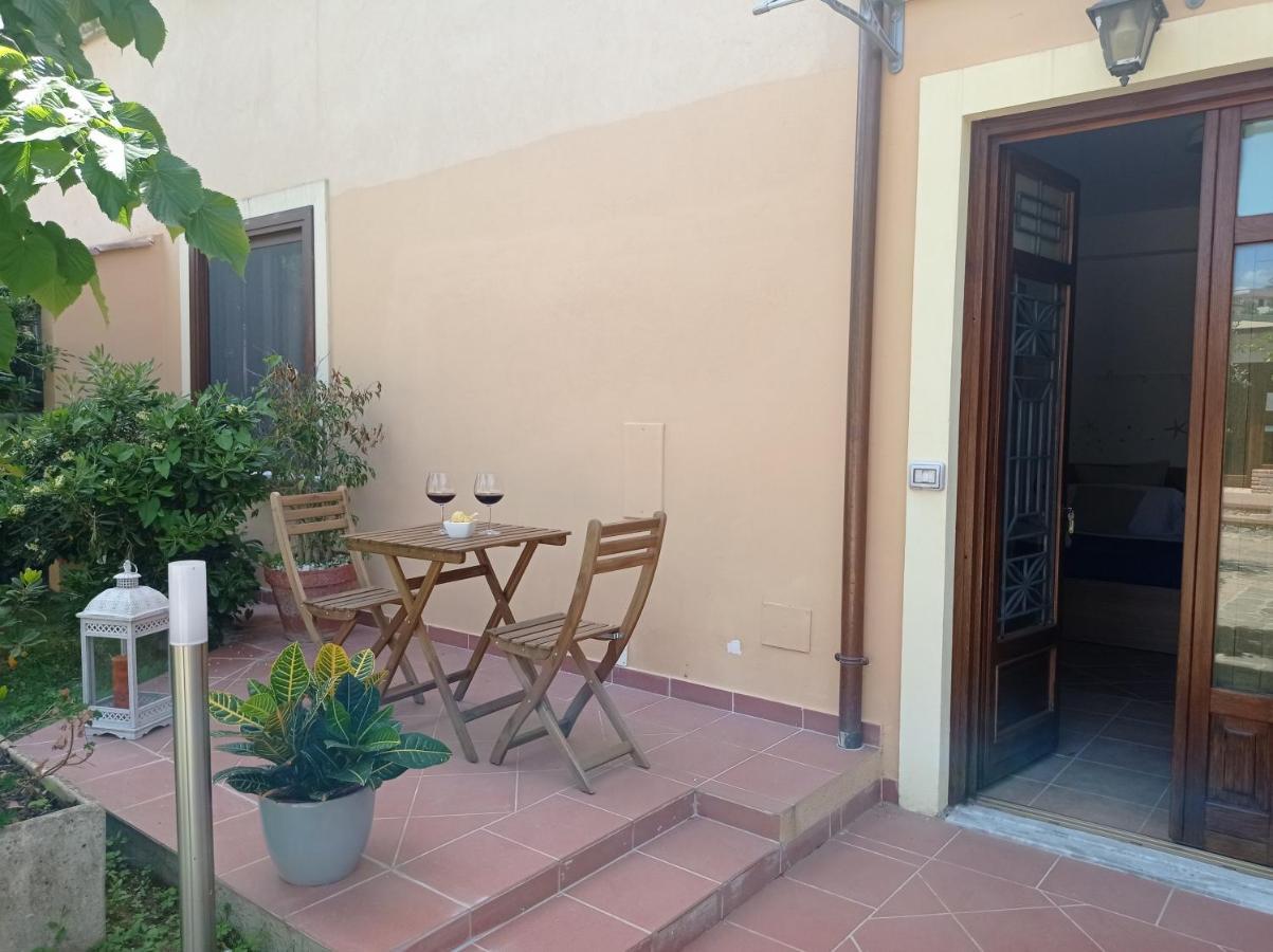 Residence E B&B Villamirella Trogir Exterior foto