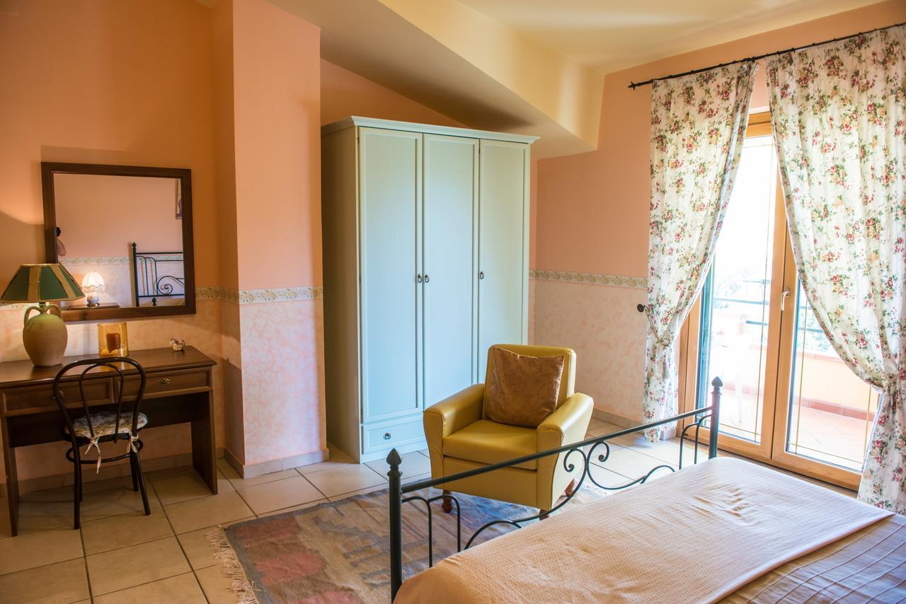Residence E B&B Villamirella Trogir Exterior foto