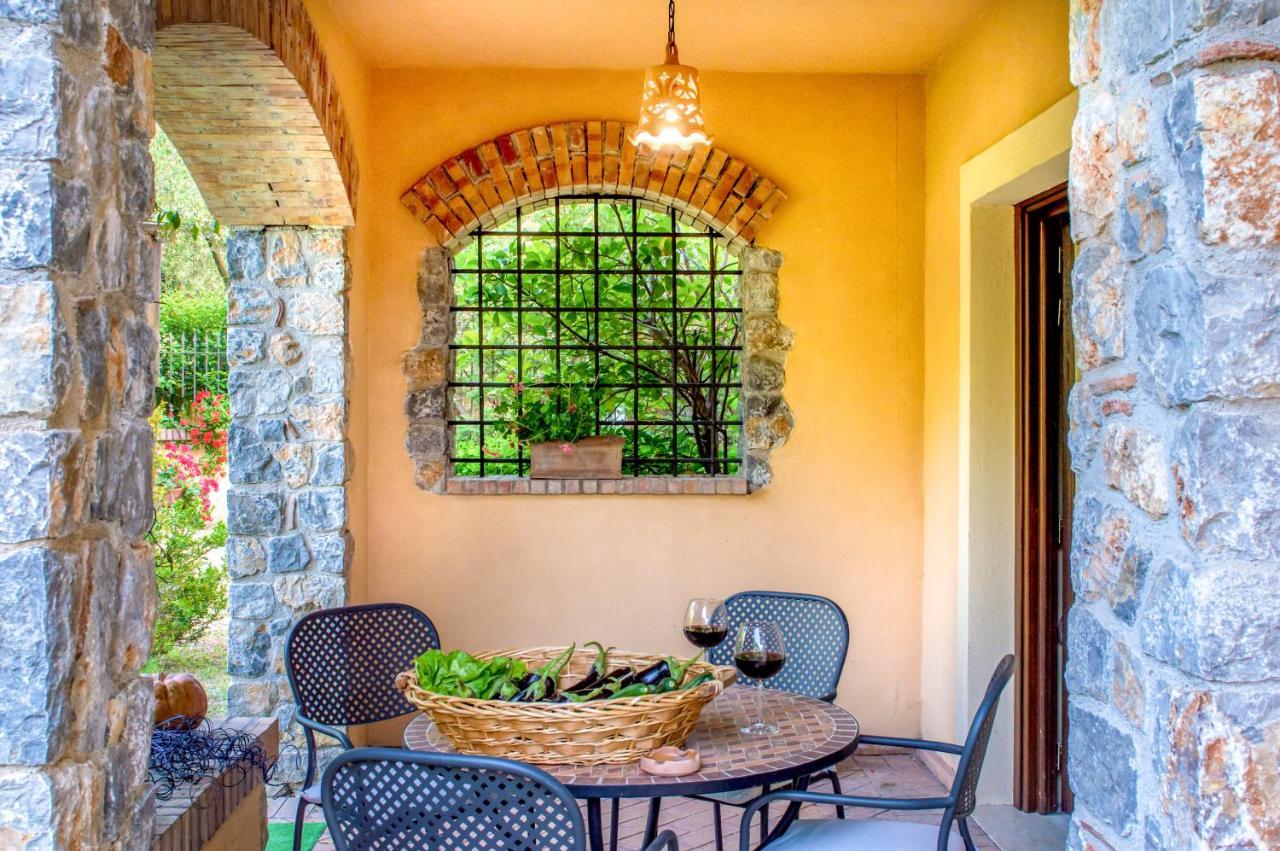 Residence E B&B Villamirella Trogir Exterior foto